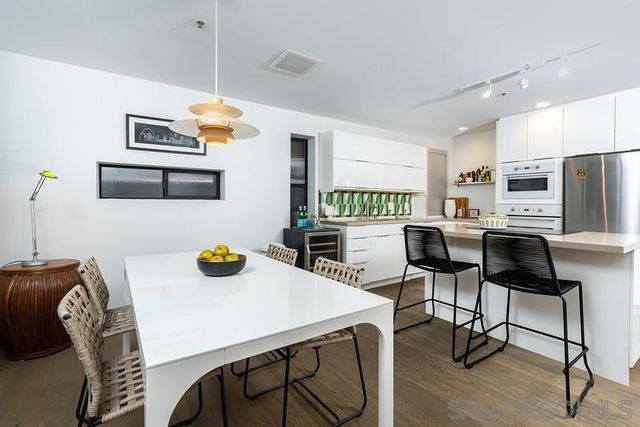 2130 Vallecitos 342, La Jolla, CA 92037