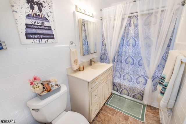 152 Belleville Ave 1, Bloomfield Twp., NJ 07003