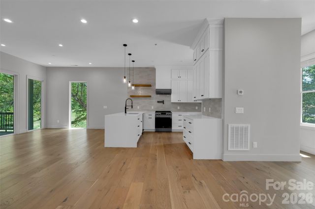 24 Copper Mill Court, Candler, NC 28715