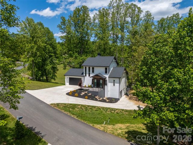 24 Copper Mill Court, Candler, NC 28715