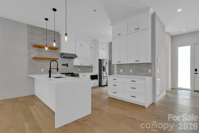 24 Copper Mill Court, Candler, NC 28715