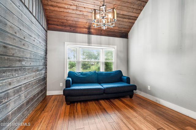27 Brookwillow Avenue, West Long Branch, NJ 07764