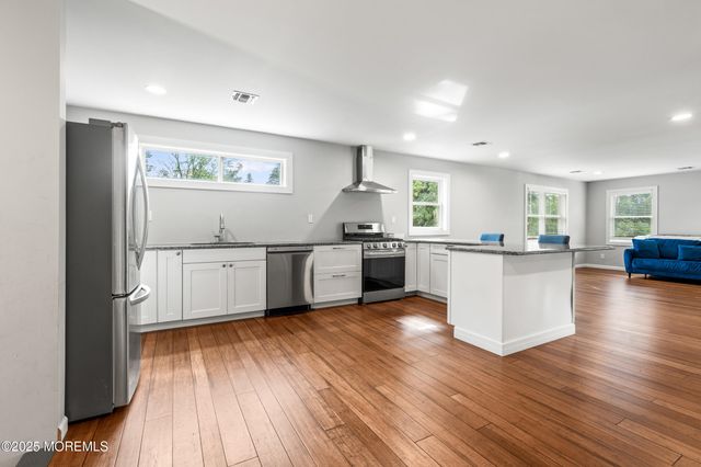 27 Brookwillow Avenue, West Long Branch, NJ 07764
