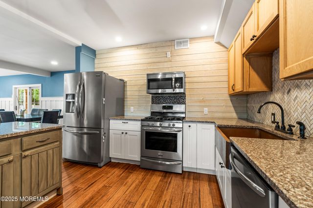 27 Brookwillow Avenue, West Long Branch, NJ 07764