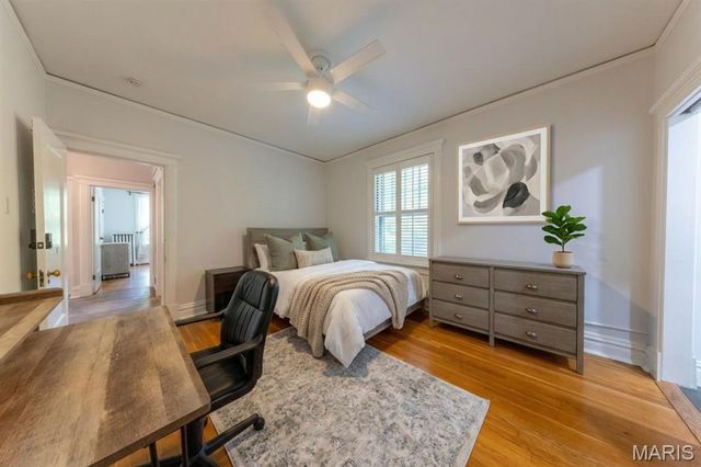 7118 Pershing Avenue, St Louis, MO 63130