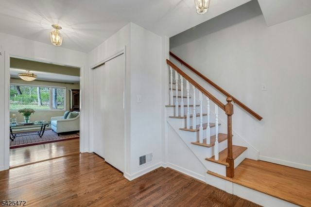 181 Powerville Rd, Boonton Twp., NJ 07005