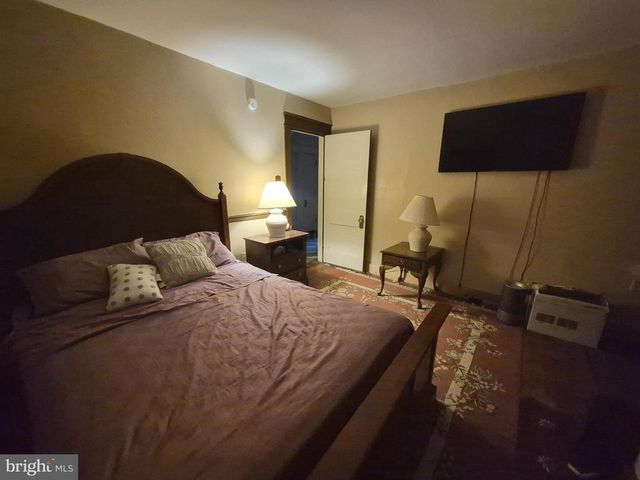 2446 GRANDVIEW AVE, Reading, PA 19606