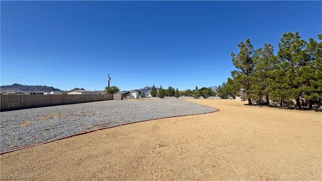 3050 West RETREAD Road, Pahrump, NV 89060
