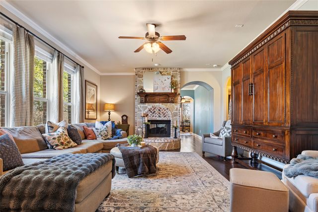 805 Deer Ridge Trail, Mckinney, TX 75072