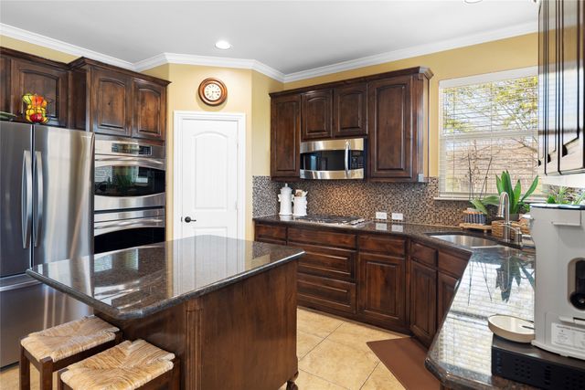 805 Deer Ridge Trail, Mckinney, TX 75072