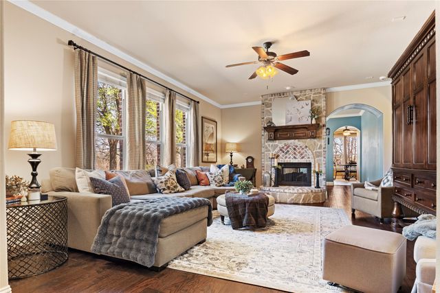 805 Deer Ridge Trail, Mckinney, TX 75072