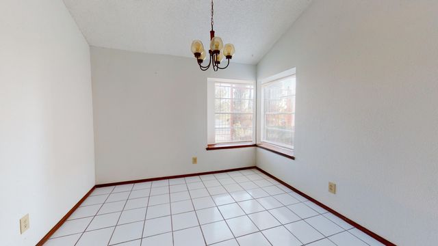 909 TEPIC Drive B, El Paso, TX 79912