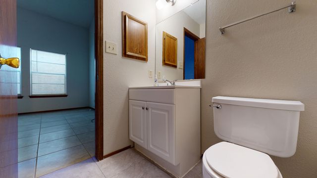 909 TEPIC Drive B, El Paso, TX 79912