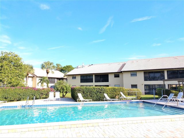 400 MISSION TRAIL E B, Venice, FL 34285
