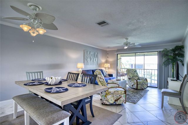 400 MISSION TRAIL E B, Venice, FL 34285