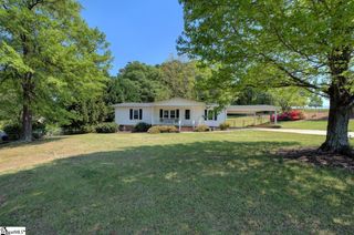 607 S Mountain View Road, Greer, SC 29651