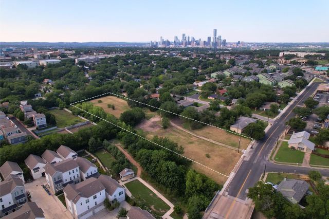 2610 & 2606 Metcalfe RD, Austin, TX 78741