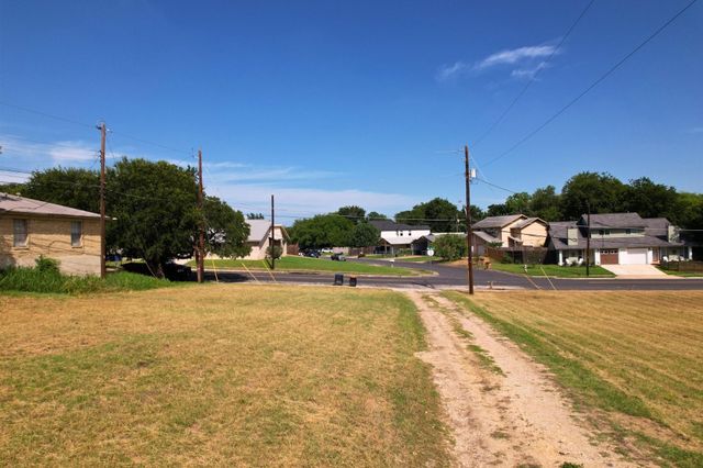 2610 & 2606 Metcalfe RD, Austin, TX 78741