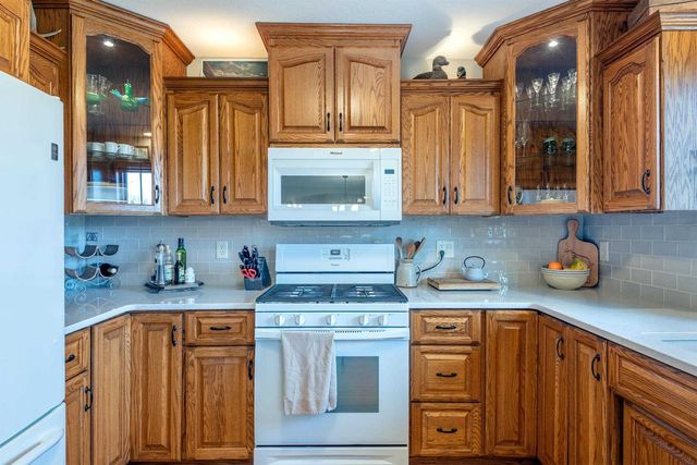 2840 Newport Avenue, Oshkosh, WI 54904