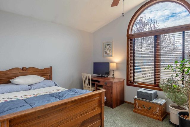 2840 Newport Avenue, Oshkosh, WI 54904