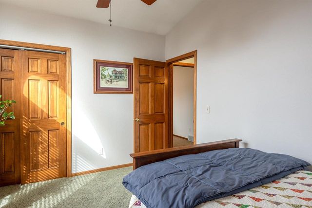 2840 Newport Avenue, Oshkosh, WI 54904