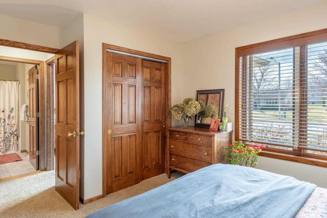 2840 Newport Avenue, Oshkosh, WI 54904