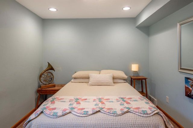 2840 Newport Avenue, Oshkosh, WI 54904