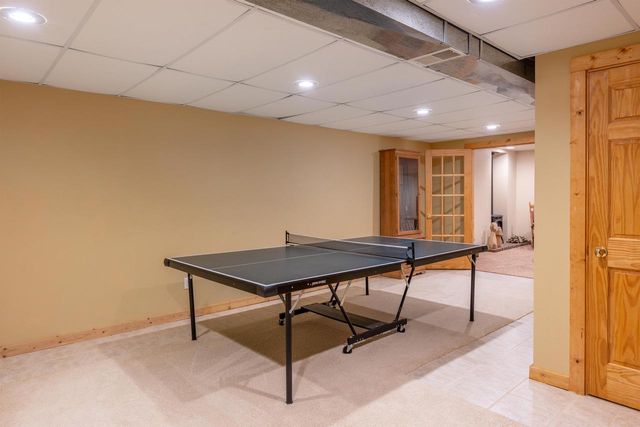 2840 Newport Avenue, Oshkosh, WI 54904