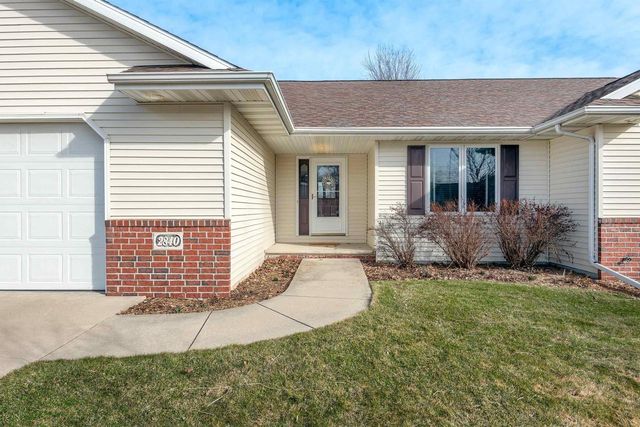 2840 Newport Avenue, Oshkosh, WI 54904