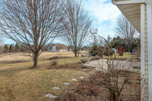 2840 Newport Avenue, Oshkosh, WI 54904