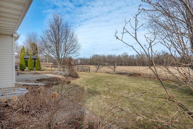 2840 Newport Avenue, Oshkosh, WI 54904