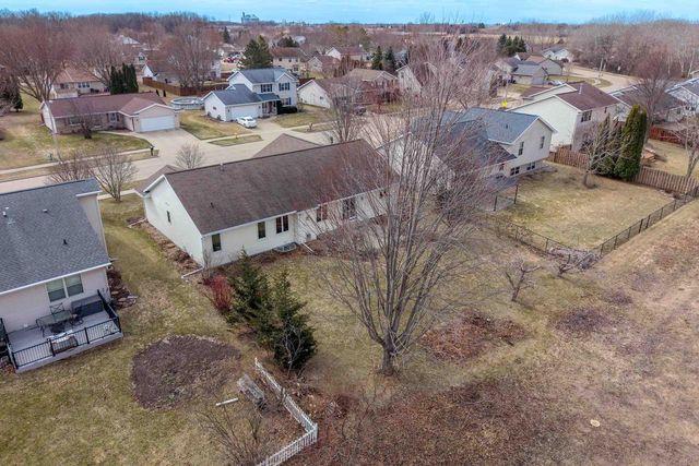 2840 Newport Avenue, Oshkosh, WI 54904