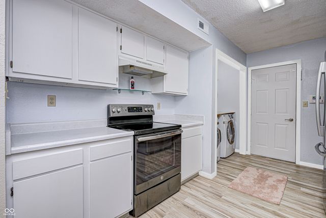 10246 Liverpool Way, Indianapolis, IN 46236