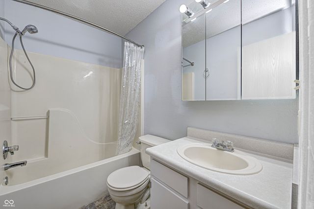 10246 Liverpool Way, Indianapolis, IN 46236