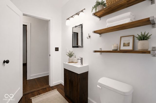 4142 Rookwood Avenue, Indianapolis, IN 46208