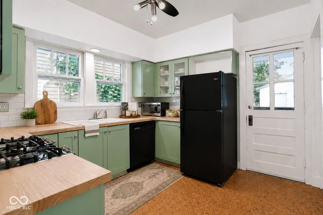 4142 Rookwood Avenue, Indianapolis, IN 46208
