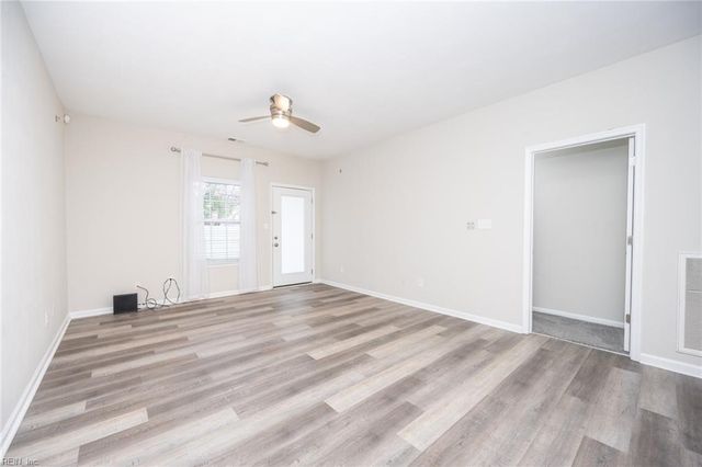 952 George Washington Hwy N Unit B1, Chesapeake, VA 23323