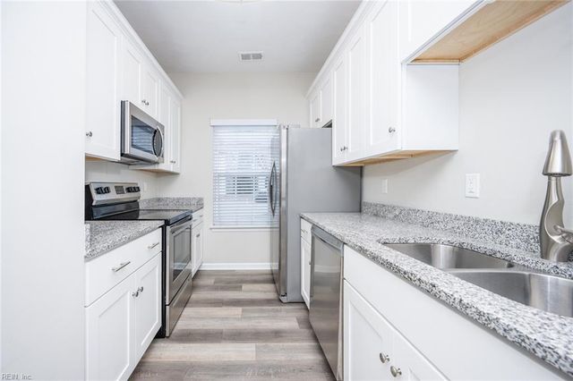 952 George Washington Hwy N Unit B1, Chesapeake, VA 23323