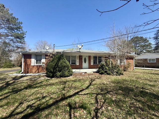 150 Carter Rd, Tullahoma, TN 37388