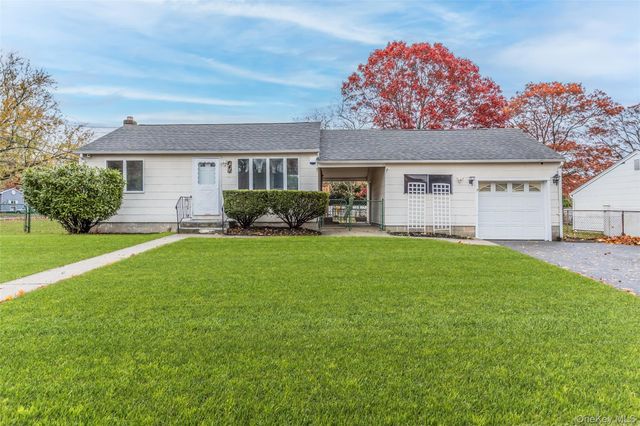 141 Wendy Drive, Holtsville, NY 11742