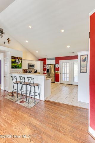 2605 E Boiling Spring Road, Southport, NC 28461