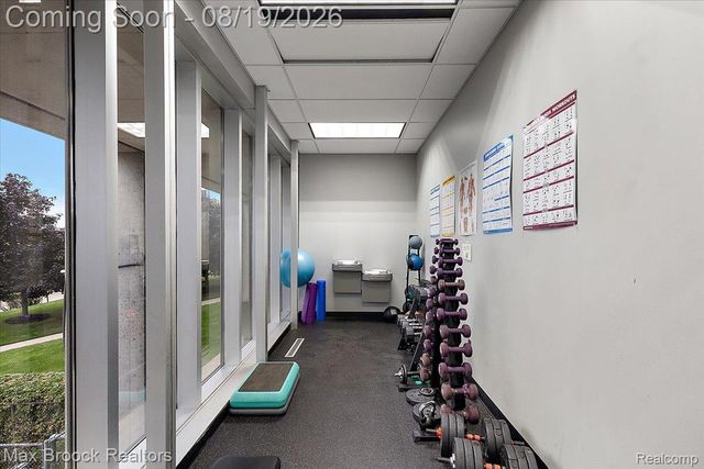 1300 E Lafayette Street 1509, Detroit, MI 48207
