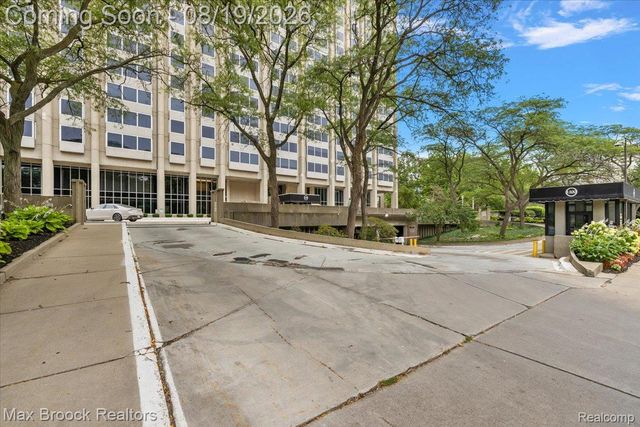 1300 E Lafayette Street 1509, Detroit, MI 48207