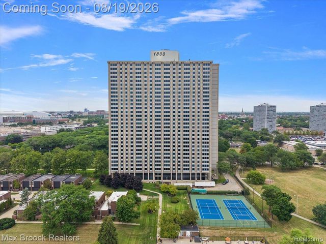 1300 E Lafayette Street 1509, Detroit, MI 48207