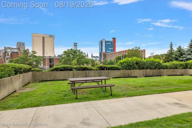 1300 E Lafayette Street 1509, Detroit, MI 48207