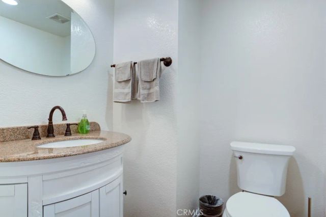 14794 Goldenrain, Fontana, CA 92337