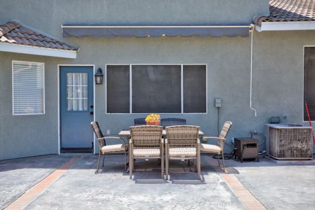 14794 Goldenrain, Fontana, CA 92337