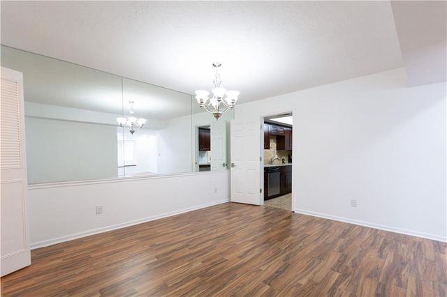 6851 Roswell Road B15, Atlanta, GA 30328