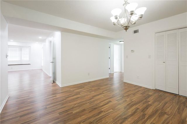 6851 Roswell Road B15, Atlanta, GA 30328