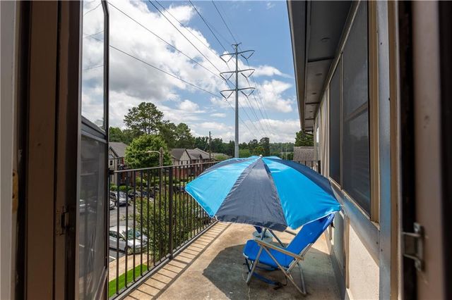 6851 Roswell Road B15, Atlanta, GA 30328